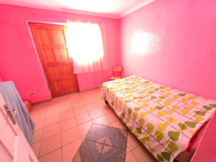 3 Bedroom Property for Sale in Lentegeur Western Cape